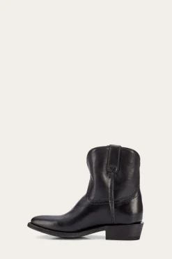 Booties^Frye Billy Short