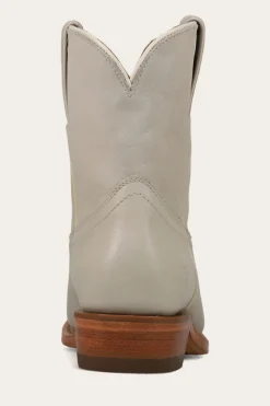 Booties^Frye Billy Short