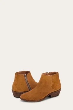 Booties^Frye Carson Piping Bootie
